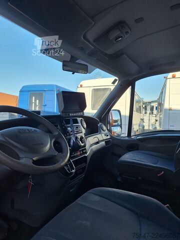 Sonstige IVECO Daily 65C18D/P Doka 6-Sitzer Rampe hinten Winde