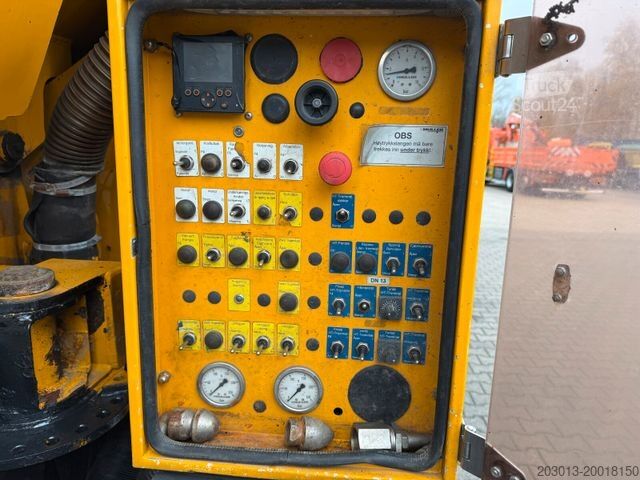 Вакуумний автоцистерна SCANIA R500 8x4 Kanalreiniger Kombi MÜLLER CM 170 KT