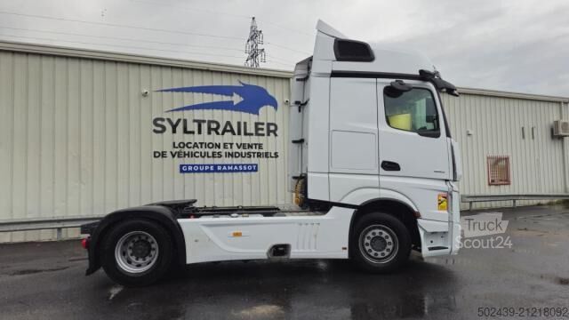 Standard tractor unit Mercedes-Benz Actros 1853