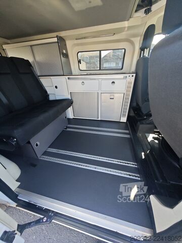 Caravan/camper 2022 Ford Panama | Manuell | Uppfällbart tak