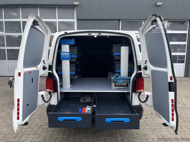 Універсал з високим дахом Volkswagen Transporter 2.0 TDI L1H1 Sortimo Kastinrichting...