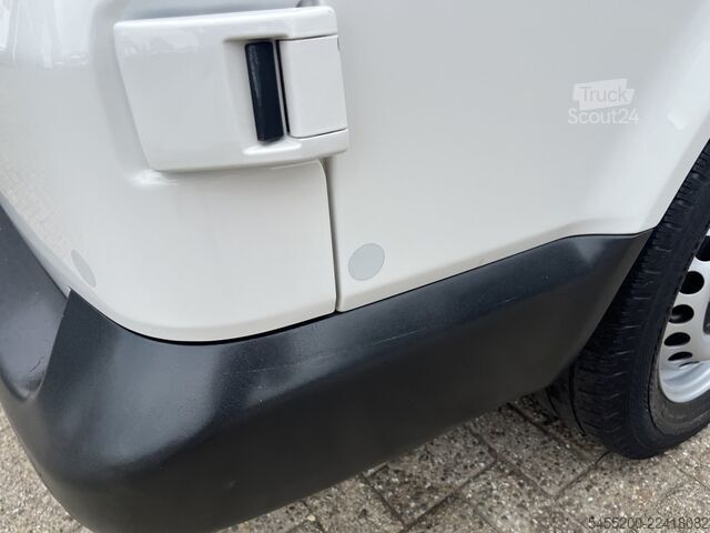Augsta jumta universālis VW Transporter 2.0 TDI L1H1 Sortimo Kastinrichting...