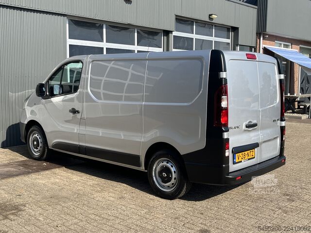 عربة ستيشن واغن ذات سقف مرتفع Renault Trafic 1.6 dCi L1H1 BTW en BPM VRIJ!! Airco Cru...