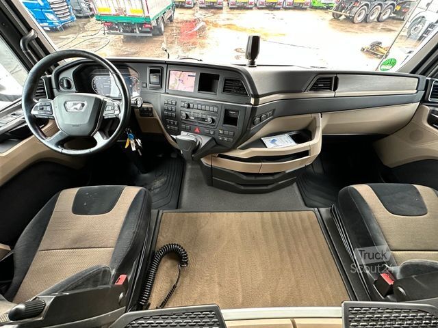 Standard tractor unit MAN TG3 18.510 4x2 BL/ ACC/Retarder /LRA/2 Tanks