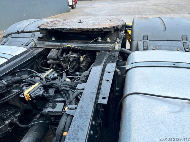 Standard tractor unit MAN TG3 18.510 4x2 BL/ ACC/Retarder /LRA/2 Tanks