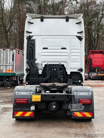 Standard tractor unit MAN TG3 18.510 4x2 BL/ ACC/Retarder /LRA/2 Tanks