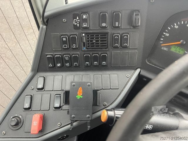 Meziměstský autobus SETRA S 415 UL | Klima, 53+1 Sitze