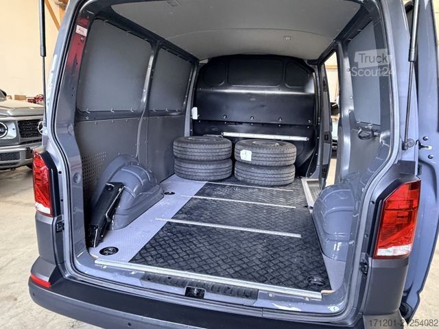 Kastenwagen VOLKSWAGEN T6.1 Kasten KR 2.0 TDI 4Motion