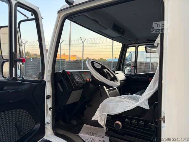 Furgons ar kasti MERCEDES-BENZ Vario PR /616 D*L2/H3*KOFFER*LADEBOARDWAND*TÜV