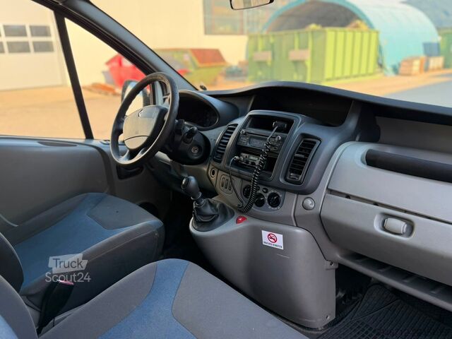 Microbuz RENAULT Trafic Kasten DOKA 6 Sitzer Klima TÜV AHK *2014*