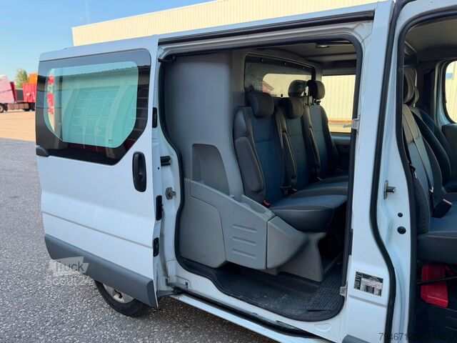 Microbuz RENAULT Trafic Kasten DOKA 6 Sitzer Klima TÜV AHK *2014*