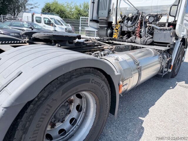 Cap tractor standard IVECO AS 460 ST / LNG KIPPHYDRAULIK TÜV 383.000KM 2019