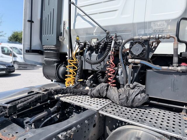 Cap tractor standard IVECO AS 460 ST / LNG KIPPHYDRAULIK TÜV 383.000KM 2019