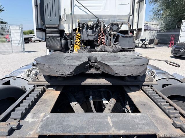 Cap tractor standard IVECO AS 460 ST / LNG KIPPHYDRAULIK TÜV 383.000KM 2019