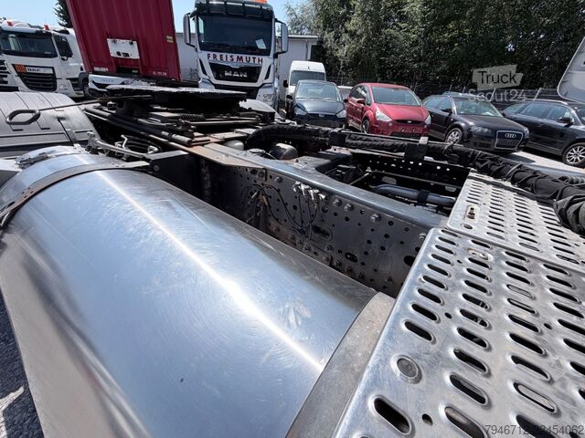 Cap tractor standard IVECO AS 460 ST / LNG KIPPHYDRAULIK TÜV 383.000KM 2019