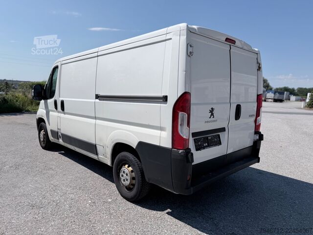 Duba panelată PEUGEOT Boxer Kasten 2xSchiebetür L2H1 BlueHDi 130*2019*