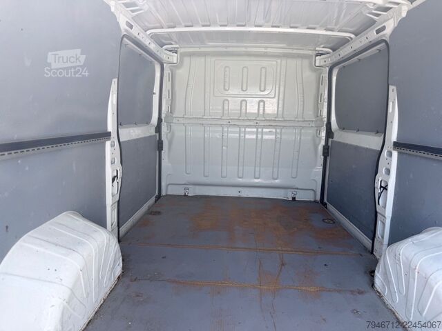 Duba panelată PEUGEOT Boxer Kasten 2xSchiebetür L2H1 BlueHDi 130*2019*