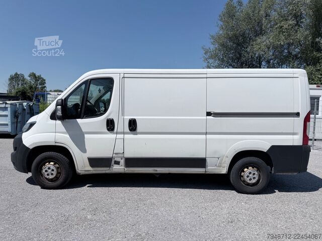 Duba panelată PEUGEOT Boxer Kasten 2xSchiebetür L2H1 BlueHDi 130*2019*