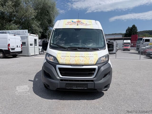 Vans ar augstu jumtu PEUGEOT Boxer Kasten Hochraum L3H2 BlueHDi 130 Klima