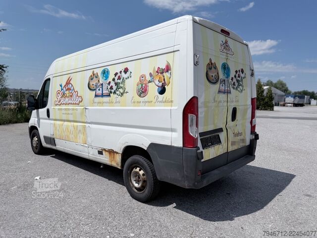Vans ar augstu jumtu PEUGEOT Boxer Kasten Hochraum L3H2 BlueHDi 130 Klima
