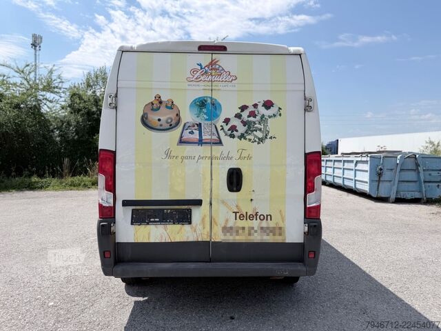 Vans ar augstu jumtu PEUGEOT Boxer Kasten Hochraum L3H2 BlueHDi 130 Klima