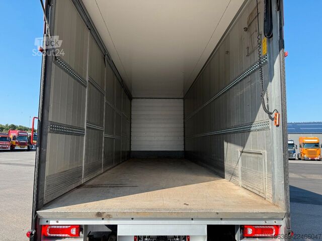 Φορτηγό κουτί (κουρμπαριστό) MERCEDES-BENZ Actros 1832 4x2 Sideopening 8,0 m Alubox