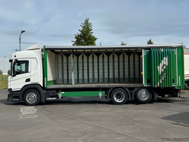 Камион за напитки SCANIA P 320 / LBW / 2 x AHK / LENKACHSE / 18 PAL