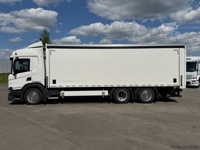 Камион за напитки SCANIA P 320 / LBW / 2 x AHK / LENKACHSE / 18 PAL