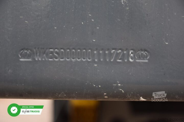 Kylmäkuljetuspuoliperävaunu KRONE SDR Cool Liner FP 60 ThermoKing SLXi 300