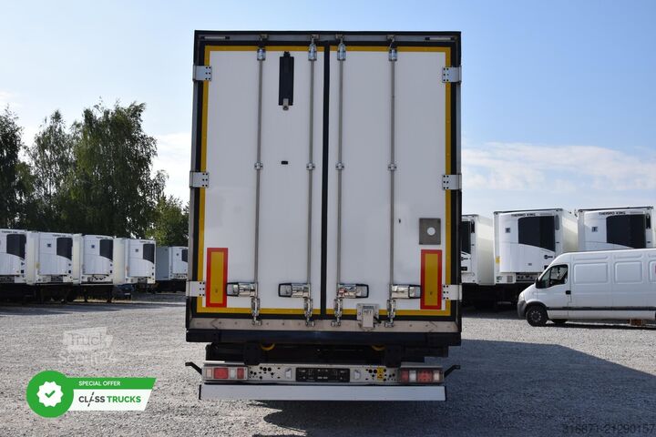 Kylmäkuljetuspuoliperävaunu KRONE SDR Cool Liner FP 60 ThermoKing SLXi 300