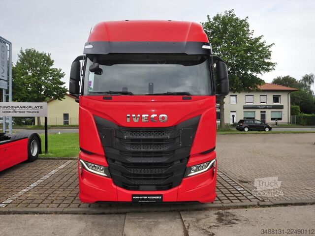 Vakio vetoauto IVECO AS 440 S 53 T/FP 4 x 2 KLIMA LUXUS