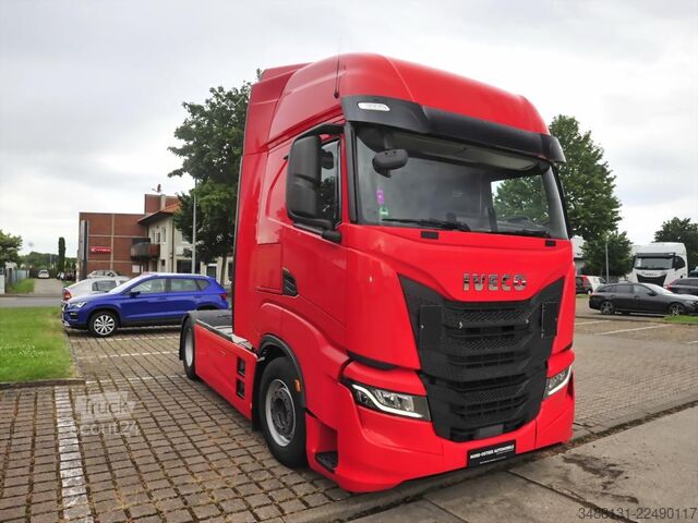 Vakio vetoauto IVECO AS 440 S 53 T/FP 4 x 2 KLIMA LUXUS