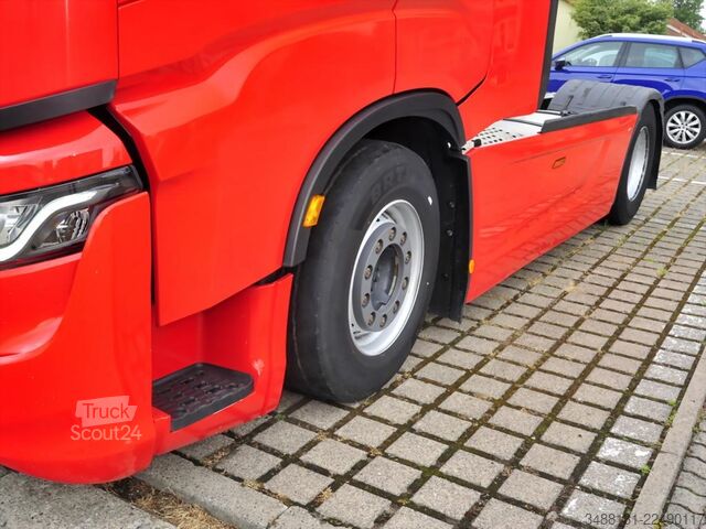 Vakio vetoauto IVECO AS 440 S 53 T/FP 4 x 2 KLIMA LUXUS