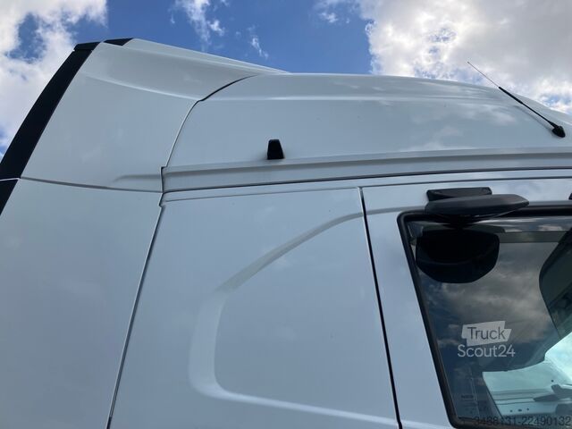 Vakio vetoauto IVECO AS 440 S53 T/FP 4 x 2  STANDKLIMA RETARDER