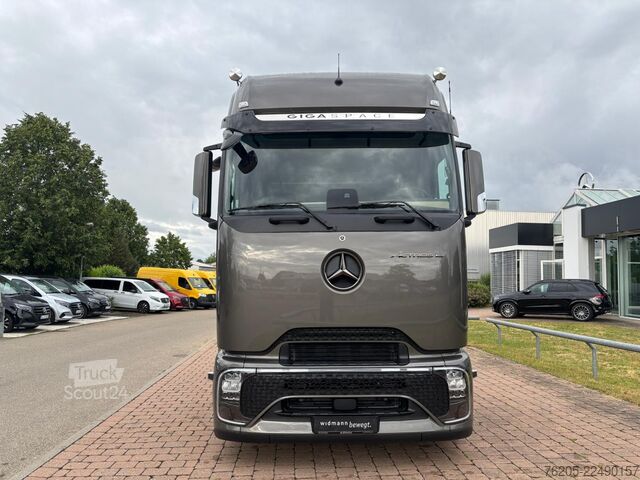 Štandardný ťahač Mercedes-Benz Actros 1853 LS 4x2 ***Top Ausstattung,***