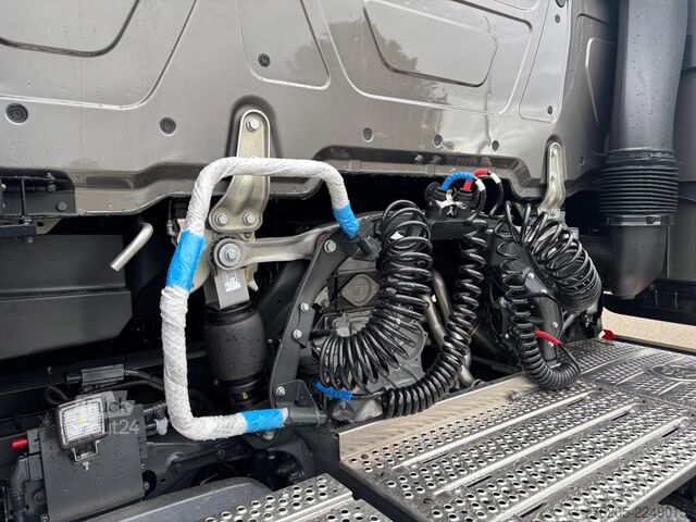 Štandardný ťahač Mercedes-Benz Actros 1853 LS 4x2 ***Top Ausstattung,***
