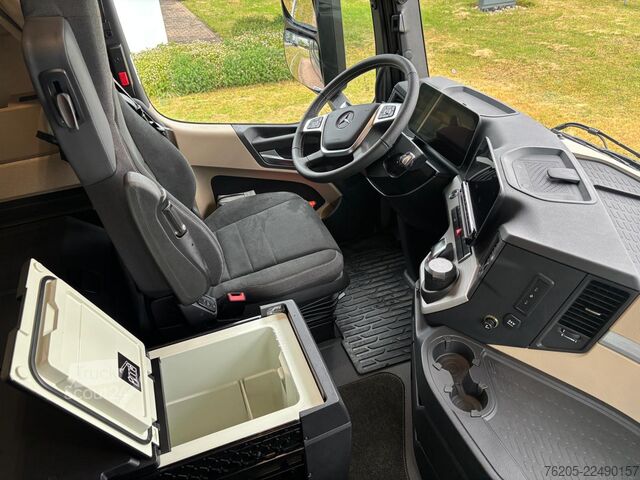 Štandardný ťahač Mercedes-Benz Actros 1853 LS 4x2 ***Top Ausstattung,***