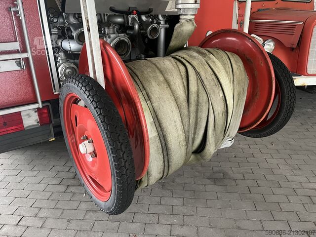 Camião de bombeiros Mercedes-Benz 1222 F, 4x2, Doka, LF16 Feuerwehrfahrzeu