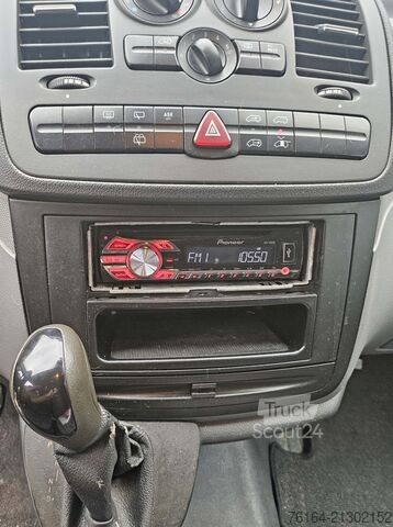 Minibus Mercedes-Benz Vito 111 CDI L 4x4 Allrad Bus Kombi