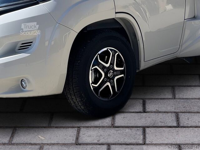 Puoliksi integroitu matkailuauto BÜRSTNER Lyseo TD 644 G Winter-Paket, Automatik, 4400 kg