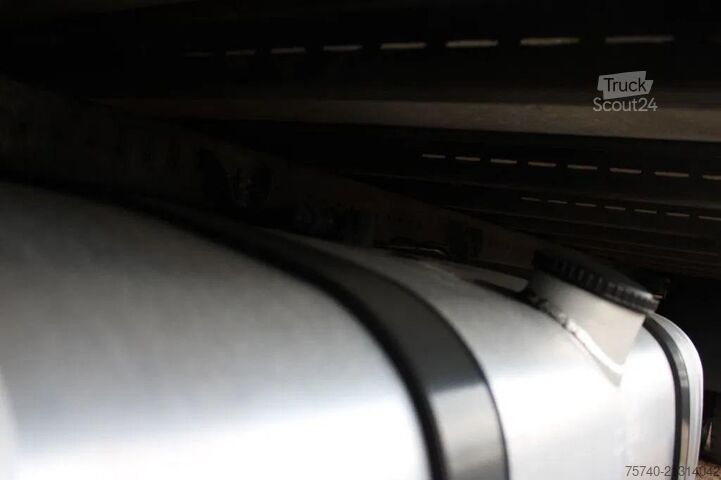 Soğutmalı/dondurulmuş taşıma DAF LF 250 + CARRIER XARIOS 500 + 16T EURO 6 + PERF...