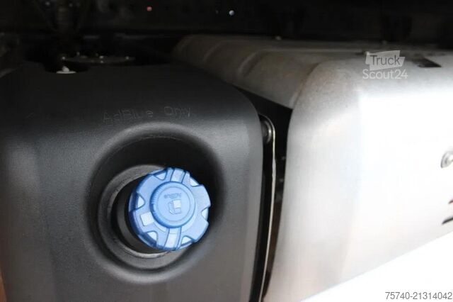 Chladírenská/mrazírenská přeprava DAF LF 250 + CARRIER XARIOS 500 + 16T EURO 6 + PERF...