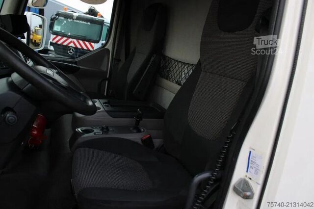 Chladírenská/mrazírenská přeprava DAF LF 250 + CARRIER XARIOS 500 + 16T EURO 6 + PERF...