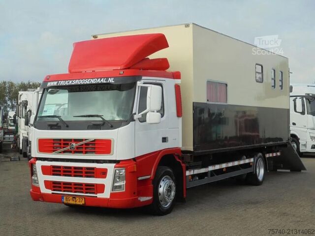 Pferdetransport Volvo FM 9.310 + Euro 5 + Manual + Horse transport