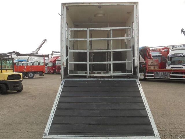 Pferdetransport Volvo FM 9.310 + Euro 5 + Manual + Horse transport