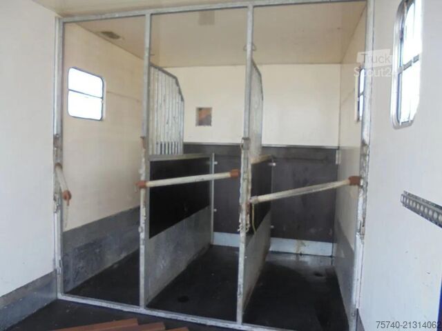 Pferdetransport Volvo FM 9.310 + Euro 5 + Manual + Horse transport