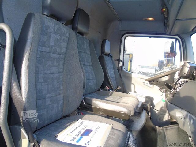 Camion d'enlèvement des ordures ménagères Mercedes-Benz Axor