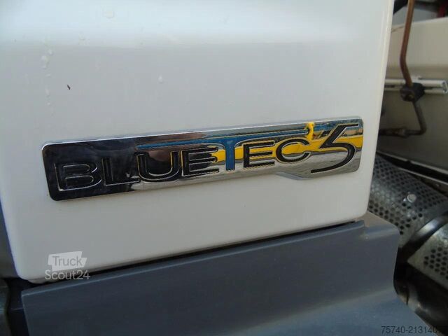 Camion d'enlèvement des ordures ménagères Mercedes-Benz Axor