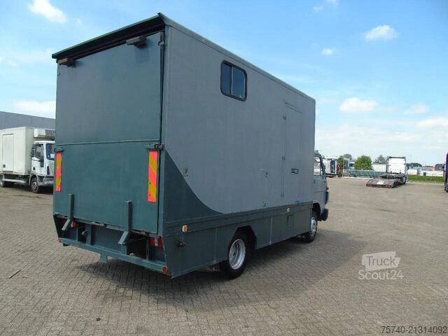 Pferdetransport MAN 10 .150 + 2-3 HORSES + MANUAL