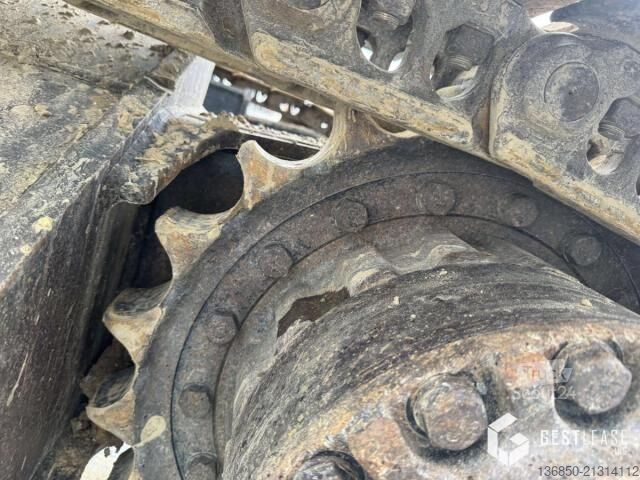 Paletli ekskavatör Caterpillar 330FLN